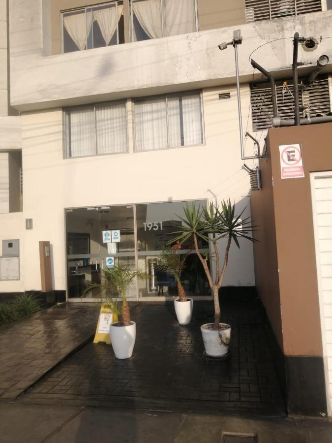 Departamento Estudio Full Equipado Wifi Cerca A Todo Lima Apartman Kültér fotó